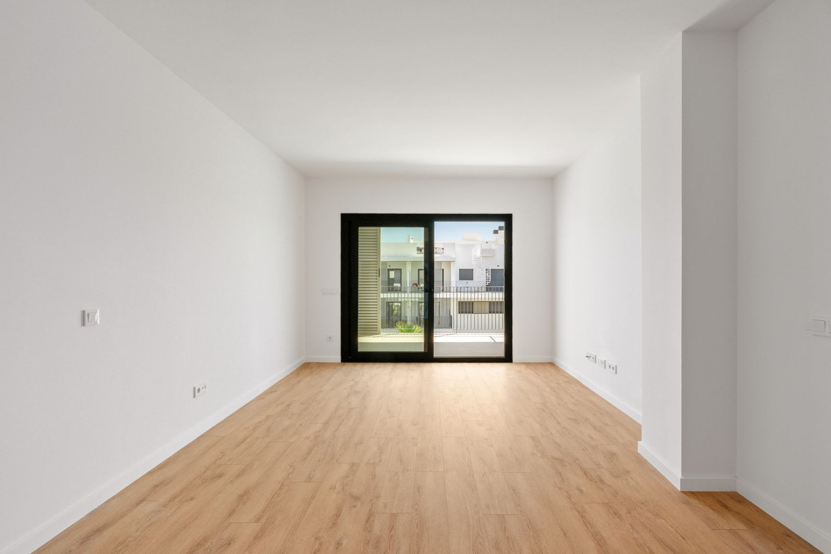 Appartement te koop in Estepona | 2 slaapkamers H5430418