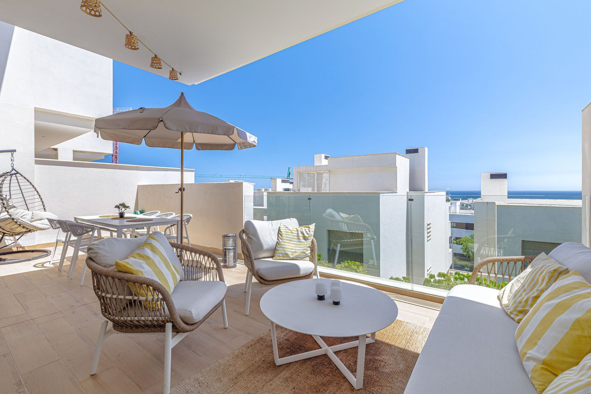 Appartement te koop in Estepona | 3 slaapkamers H5430478