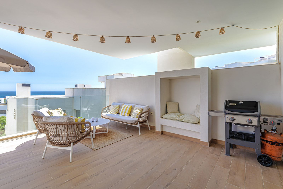 Appartement te koop in Estepona | 3 slaapkamers H5430478