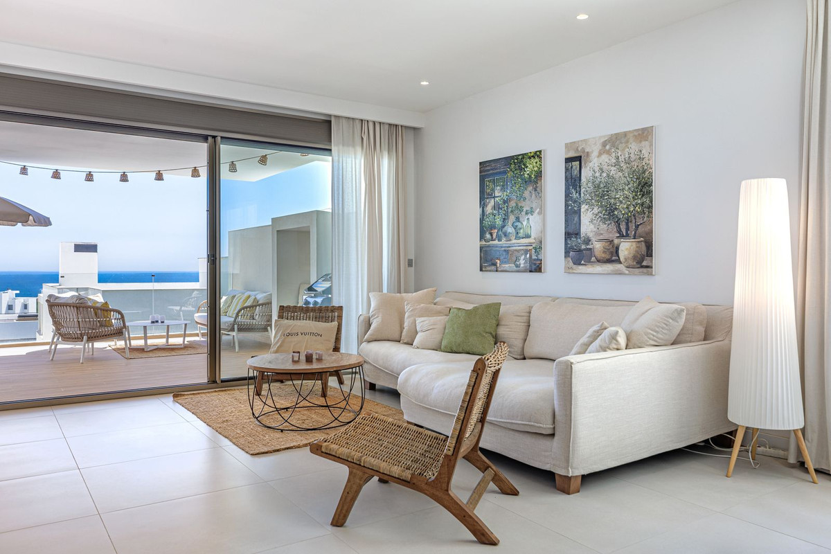 Appartement te koop in Estepona | 3 slaapkamers H5430478