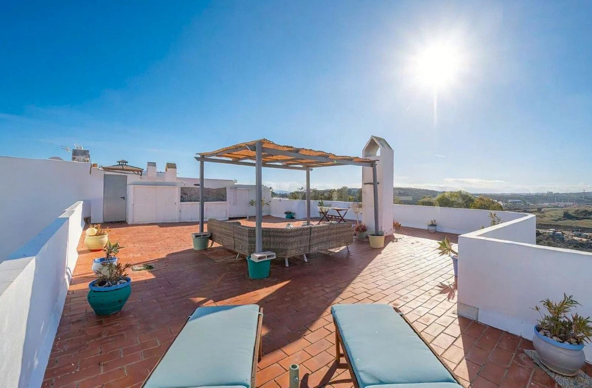 Appartement te koop in Estepona | 2 slaapkamers H5430496