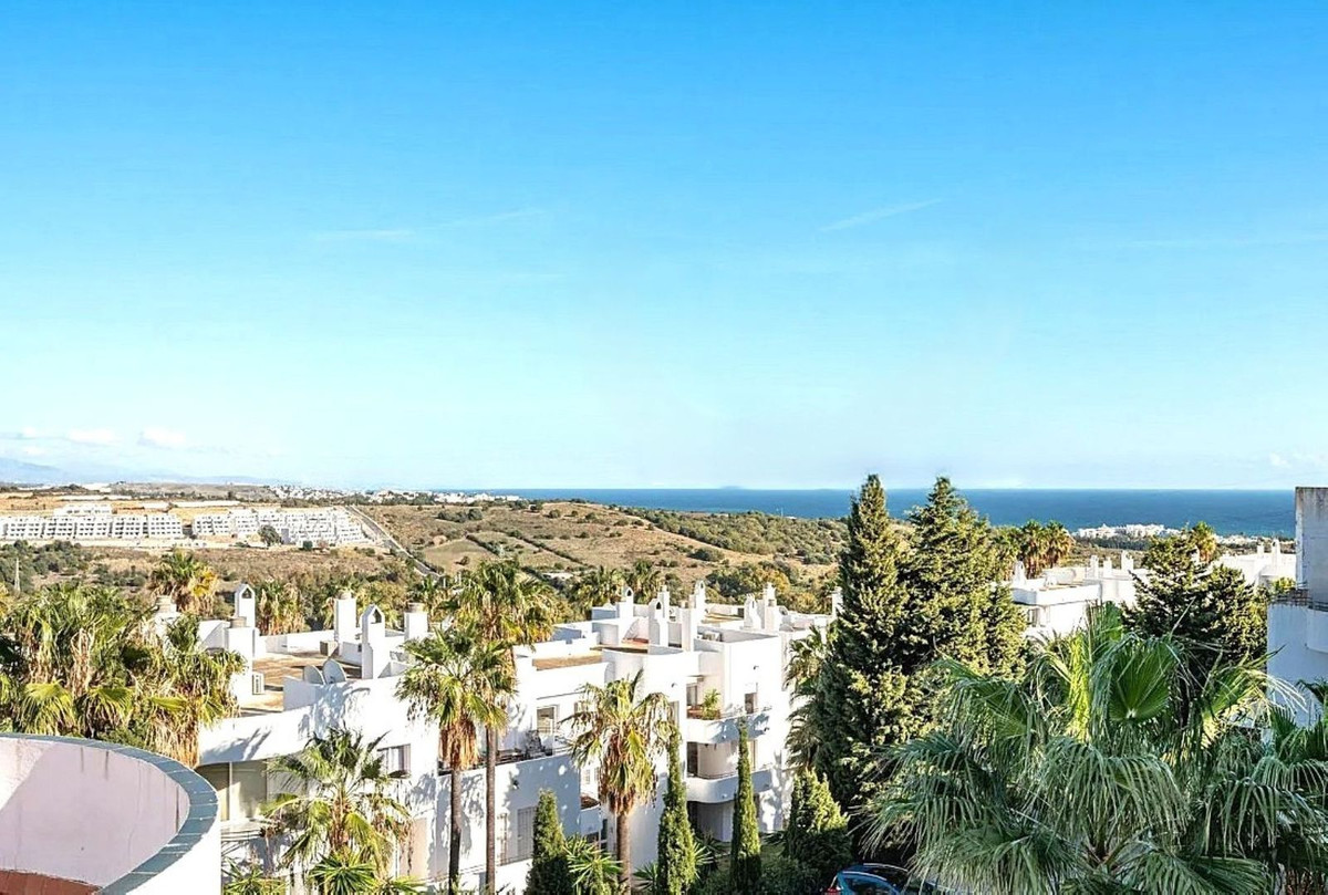 Appartement te koop in Estepona | 2 slaapkamers H5430496