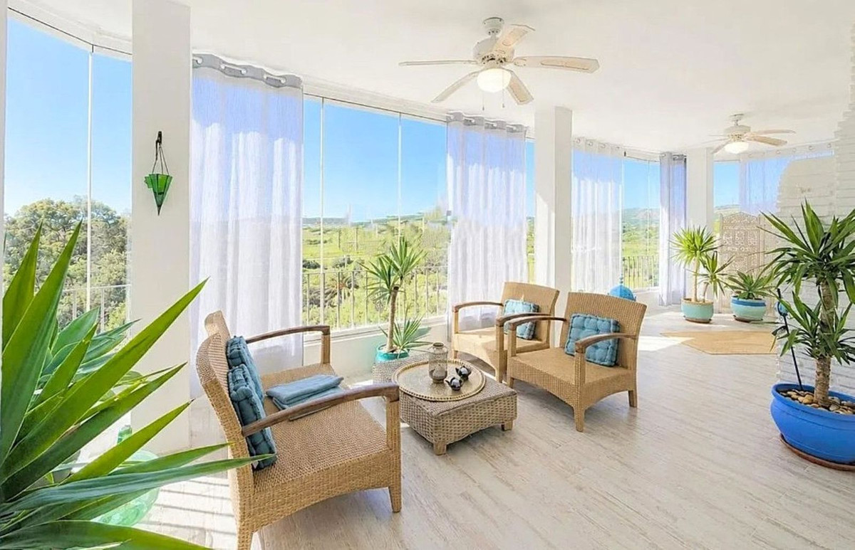 Appartement te koop in Estepona | 2 slaapkamers H5430496