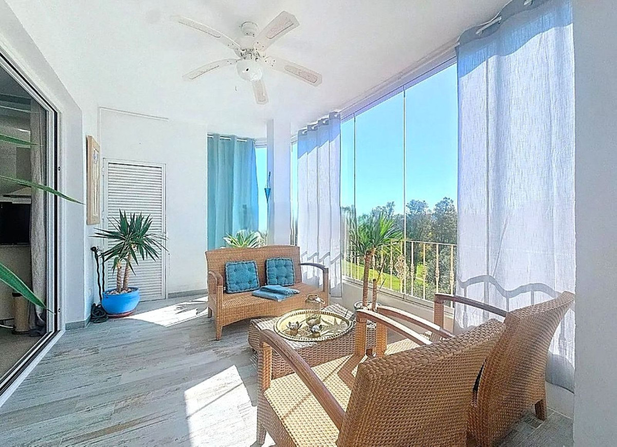 Appartement te koop in Estepona | 2 slaapkamers H5430496