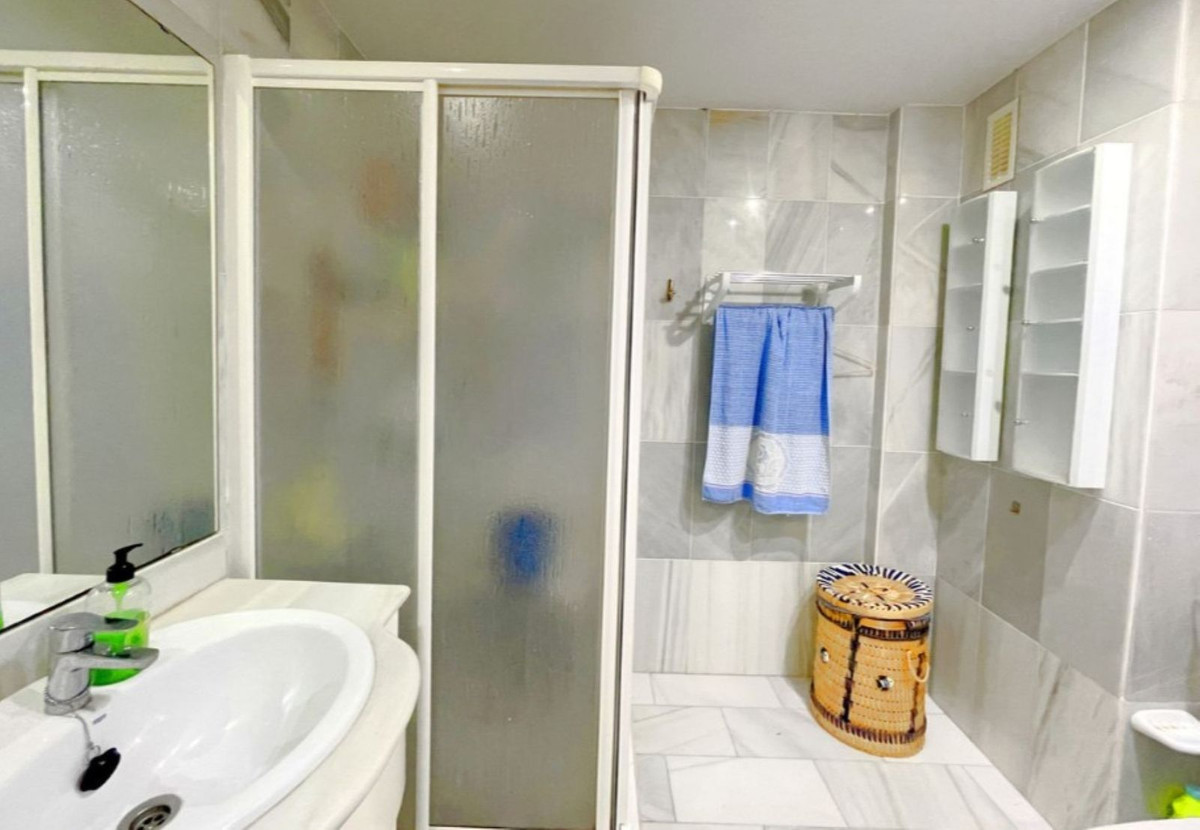 Appartement te koop in Estepona | 3 slaapkamers H5430568