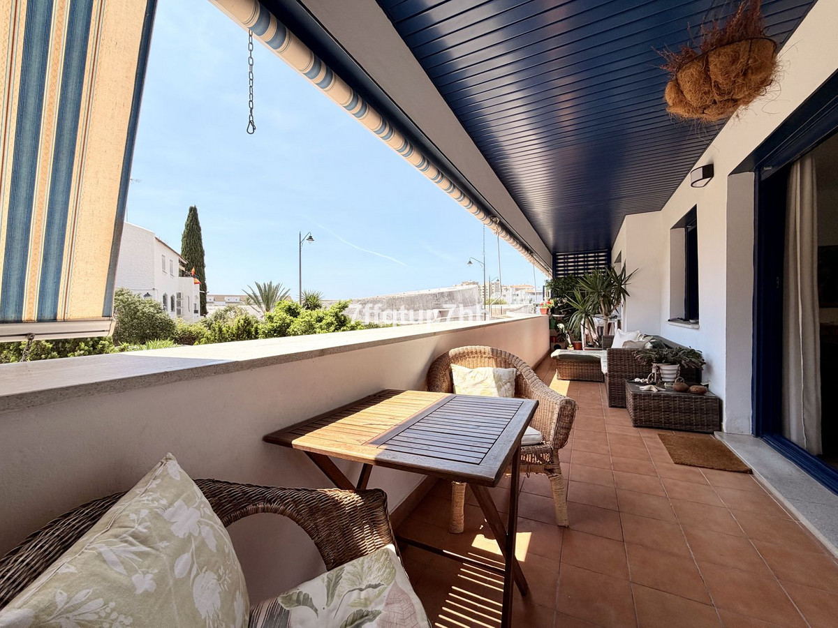 Appartement te koop in Estepona | 3 slaapkamers H5431372
