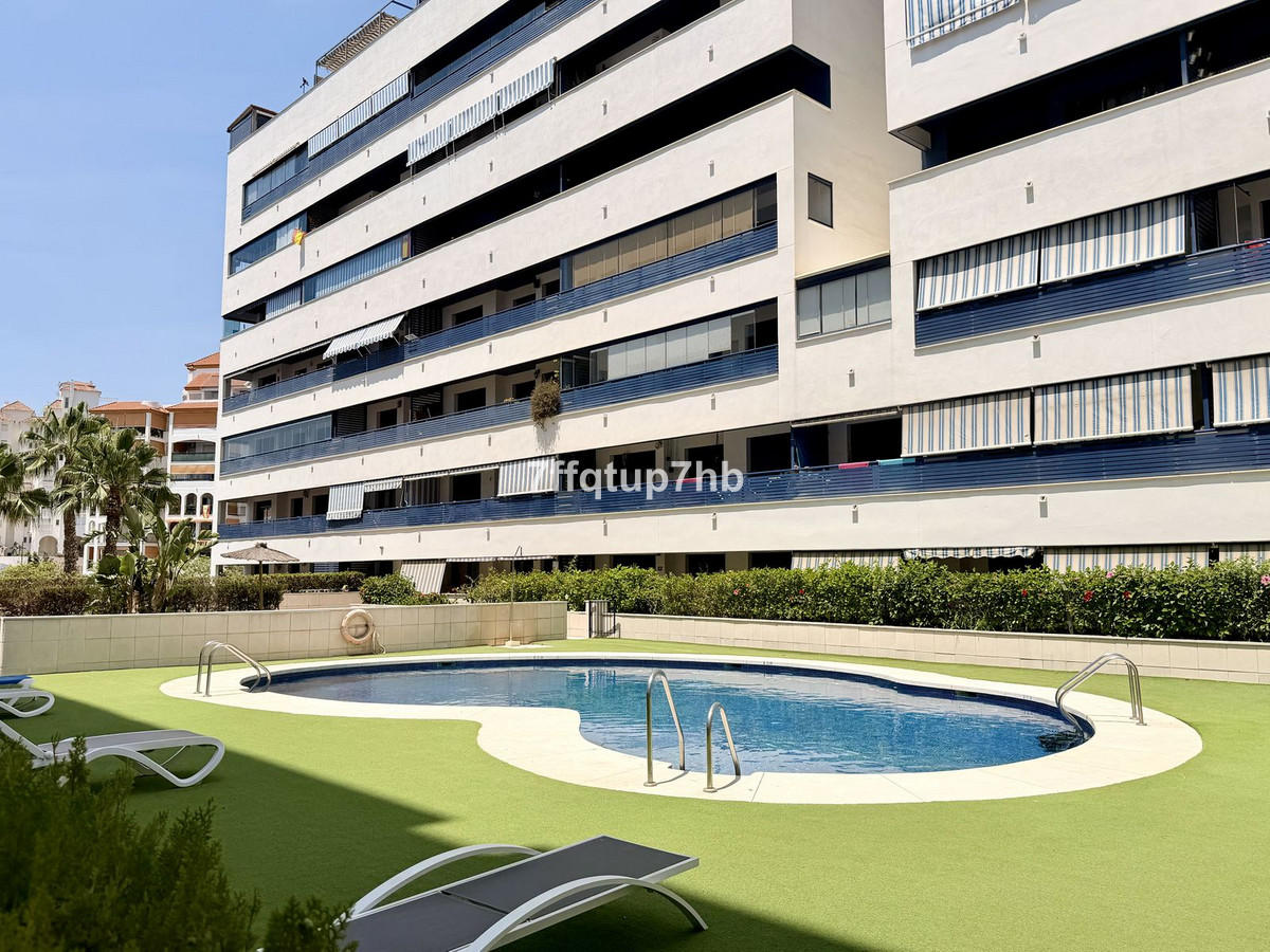 Appartement te koop in Estepona | 3 slaapkamers H5431372