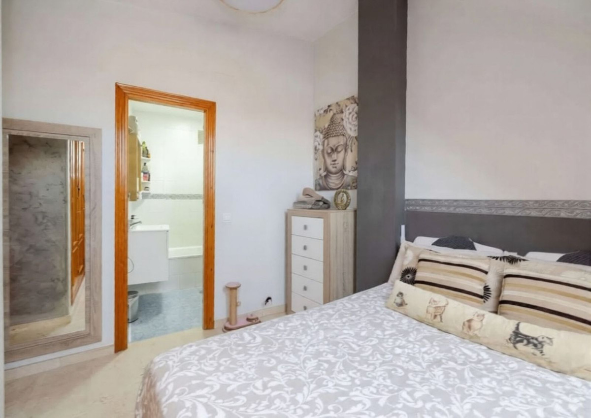 Penthouse te koop in Estepona | 3 slaapkamers H5432038