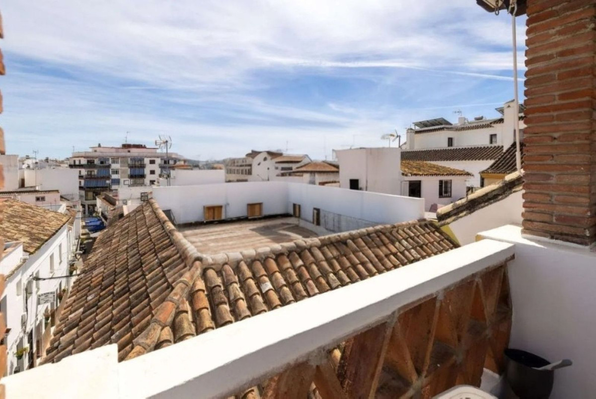 Penthouse te koop in Estepona | 3 slaapkamers H5432038