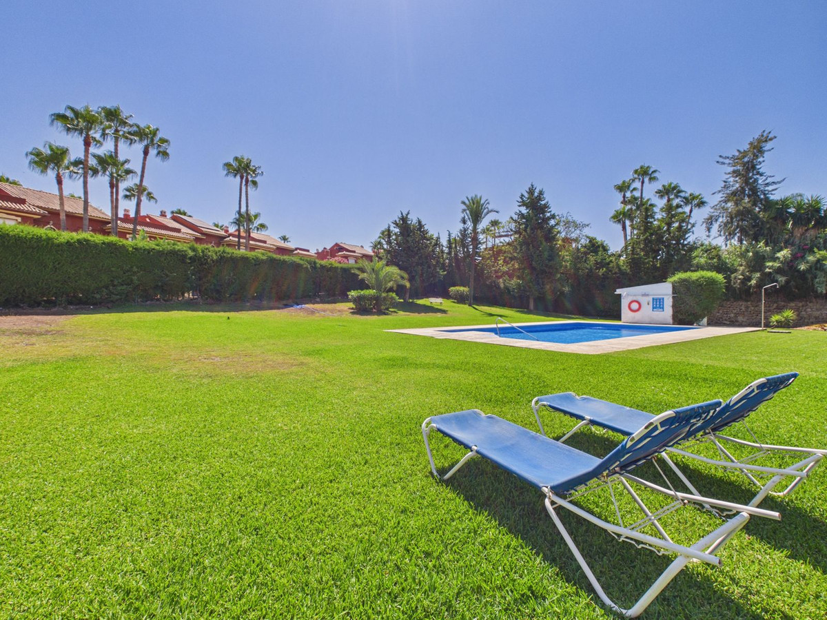 Appartement te koop in Estepona | 1 slaapkamers H5432149