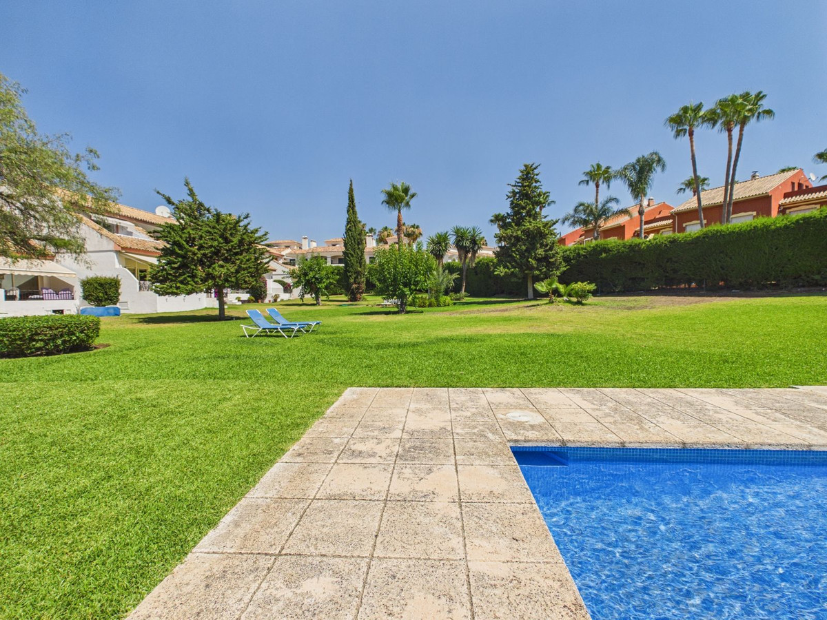 Appartement te koop in Estepona | 1 slaapkamers H5432149
