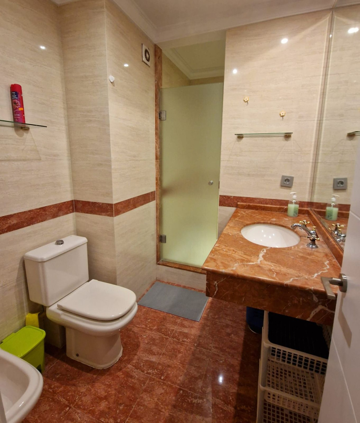 Appartement te koop in Estepona | 2 slaapkamers H5433193