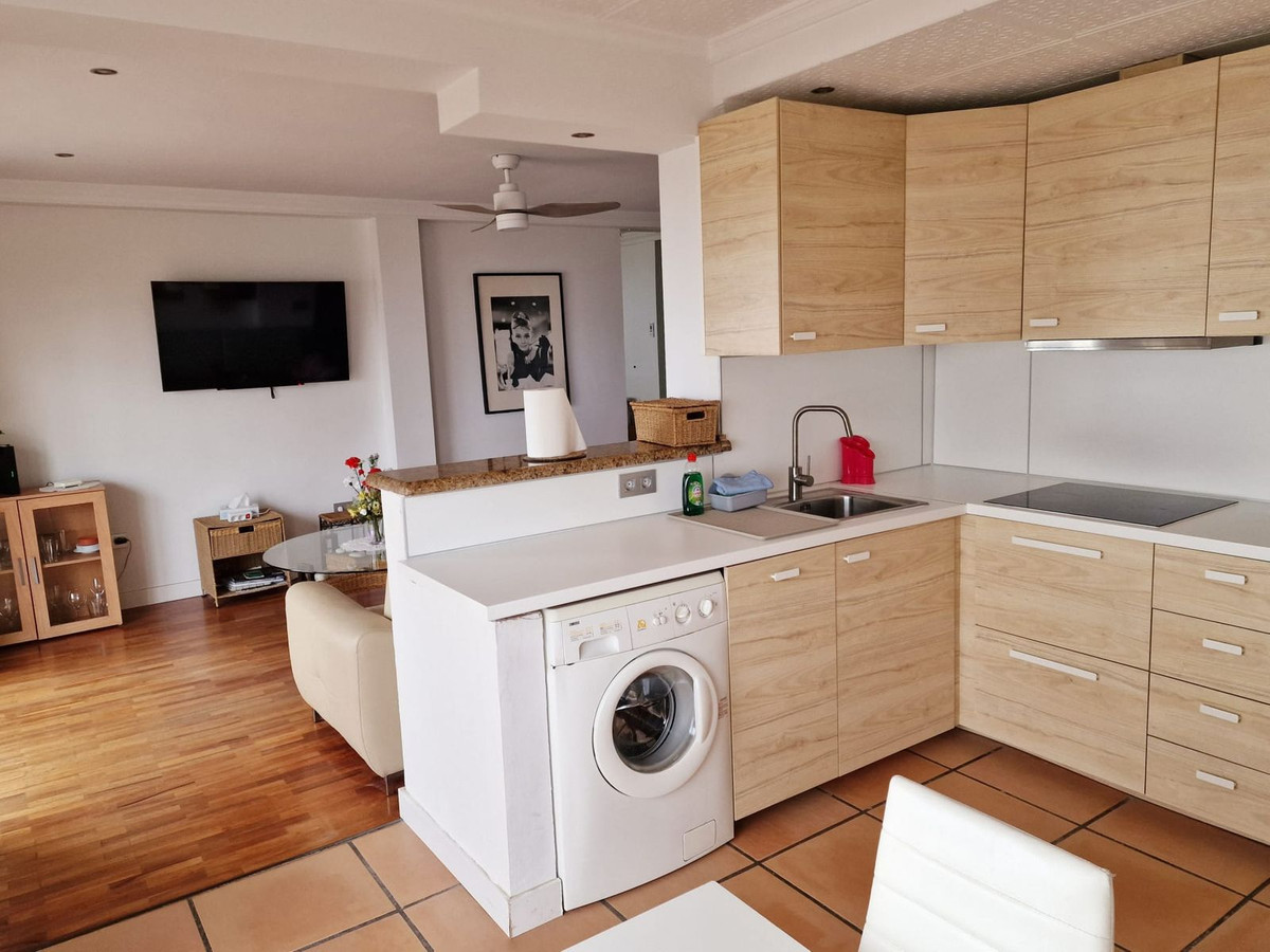 Appartement te koop in Estepona | 2 slaapkamers H5433193