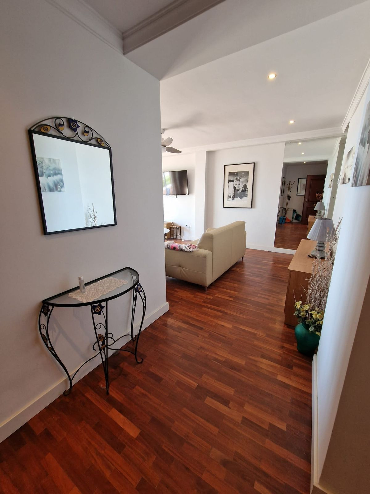 Appartement te koop in Estepona | 2 slaapkamers H5433193