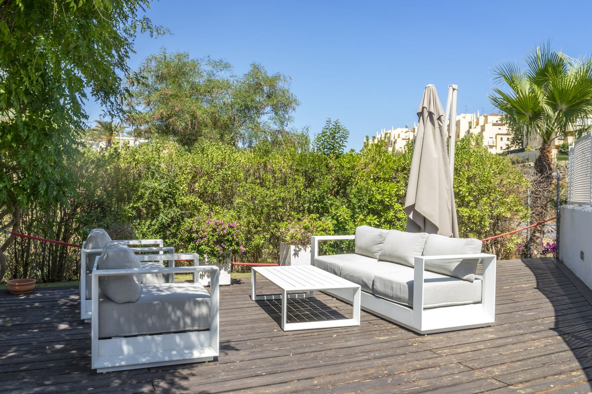 Appartement te koop in Estepona | 2 slaapkamers H5433238