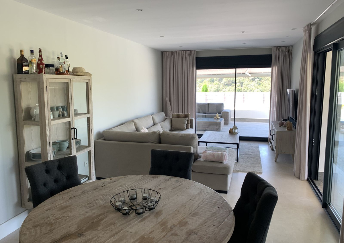 Appartement te koop in Estepona | 2 slaapkamers H5433289