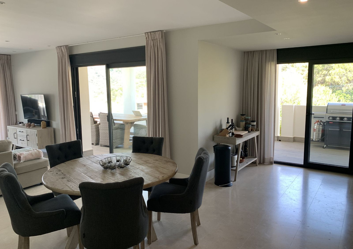 Appartement te koop in Estepona | 2 slaapkamers H5433289