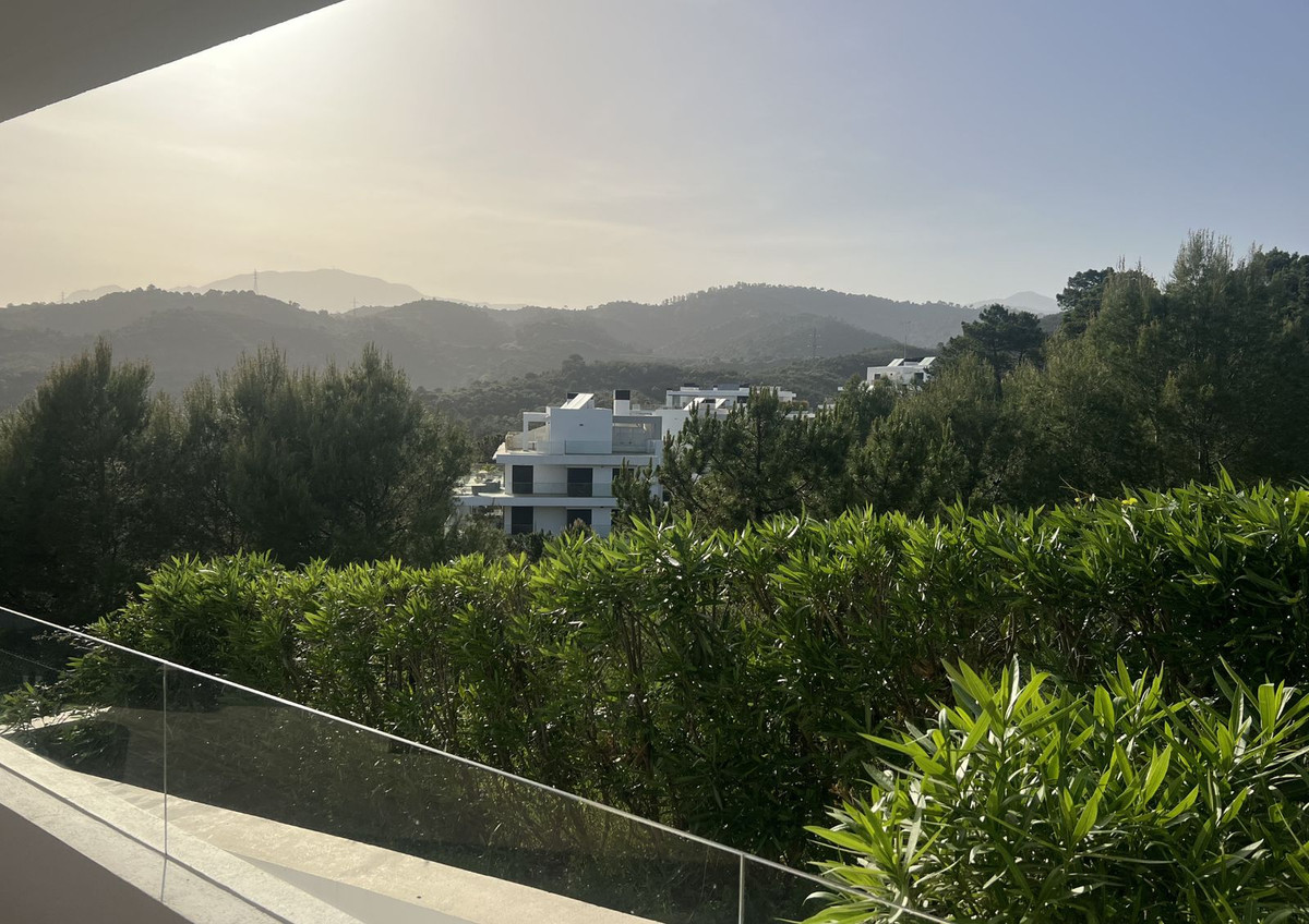 Appartement te koop in Estepona | 2 slaapkamers H5433289