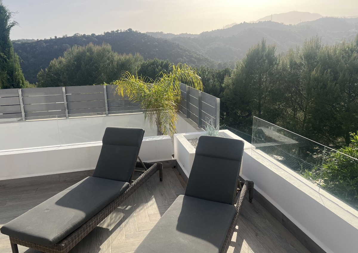 Appartement te koop in Estepona | 2 slaapkamers H5433289