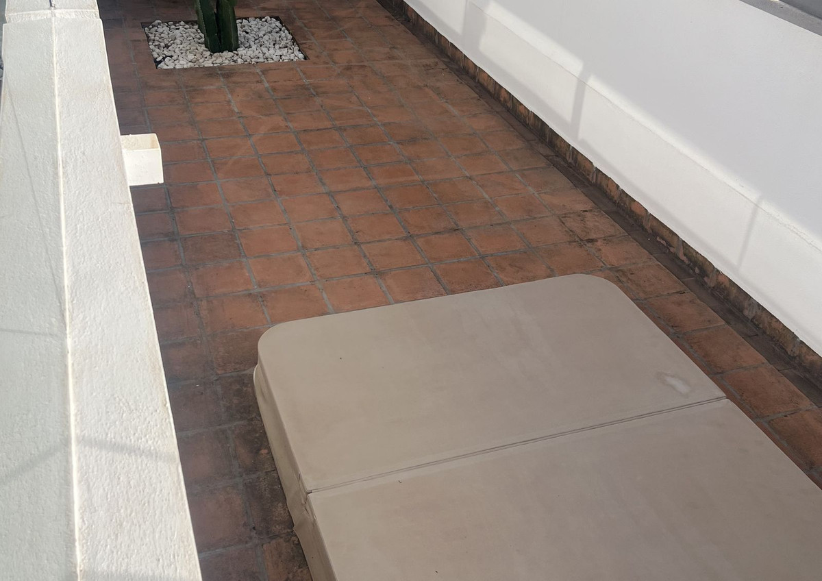 Appartement te koop in Estepona | 2 slaapkamers H5433289