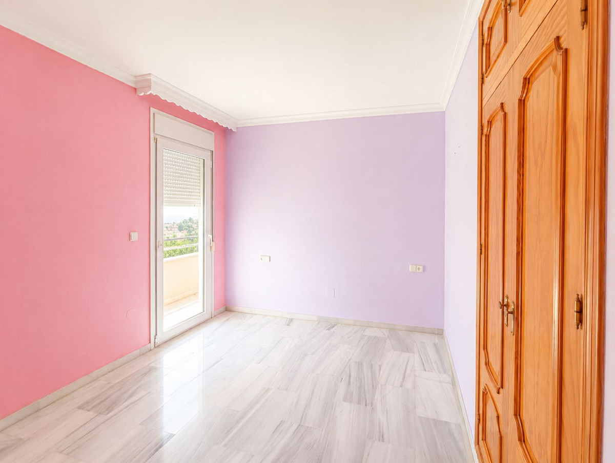 Appartement te koop in Estepona | 5 slaapkamers H5433811
