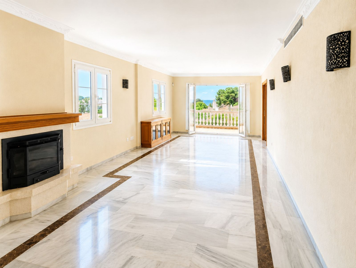 Appartement te koop in Estepona | 5 slaapkamers H5433811