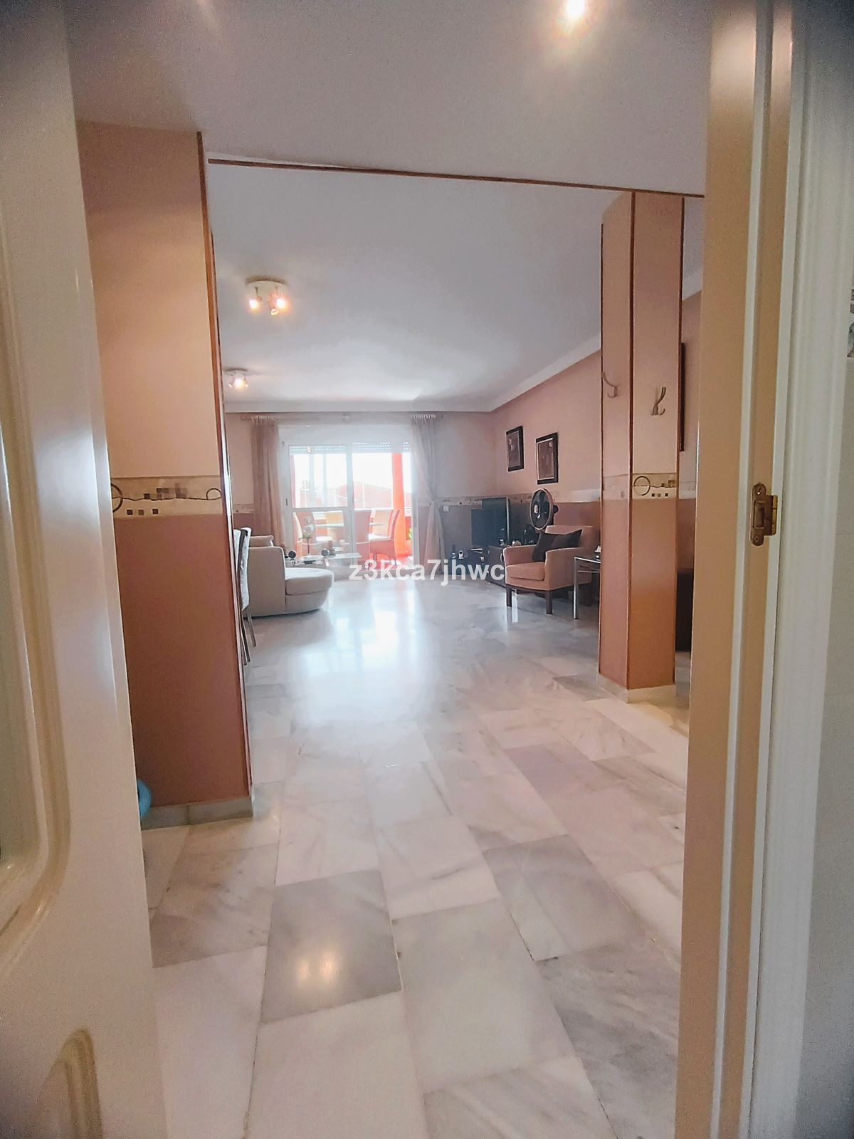 Appartement te koop in Estepona | 3 slaapkamers H5434012