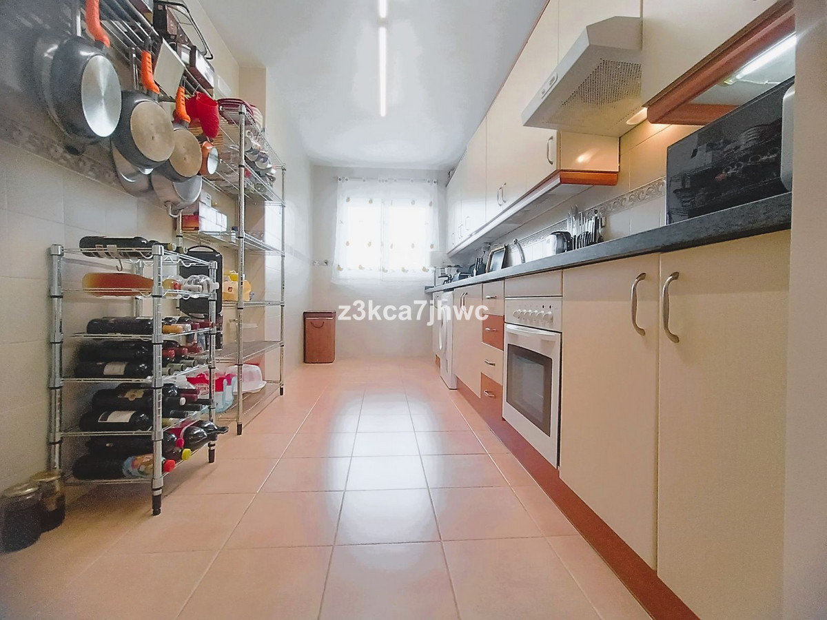 Appartement te koop in Estepona | 3 slaapkamers H5434012