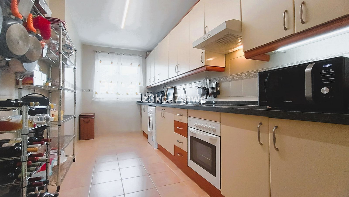 Appartement te koop in Estepona | 3 slaapkamers H5434012