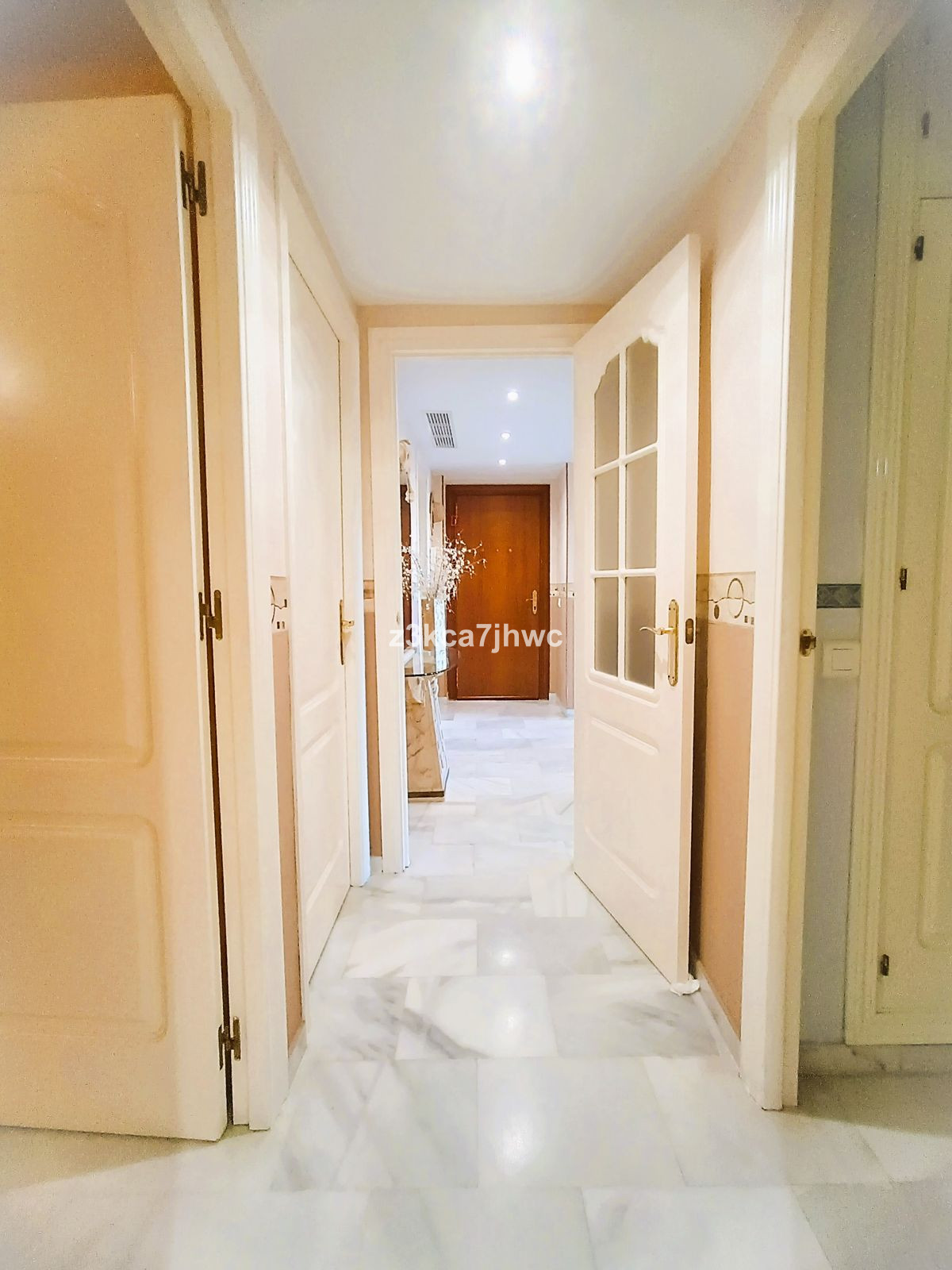 Appartement te koop in Estepona | 3 slaapkamers H5434012