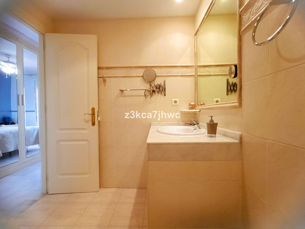 Appartement te koop in Estepona | 3 slaapkamers H5434012