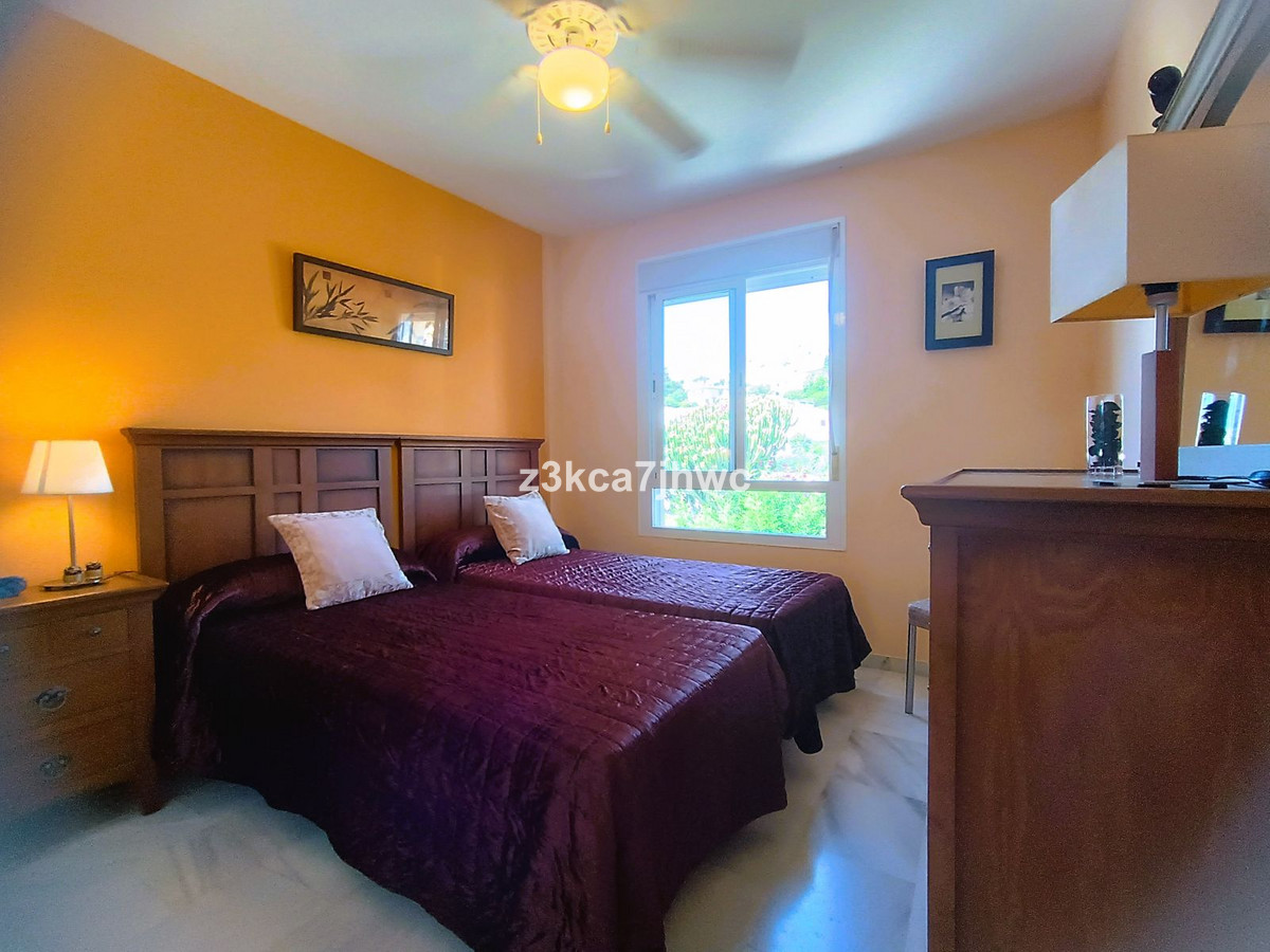 Appartement te koop in Estepona | 3 slaapkamers H5434012