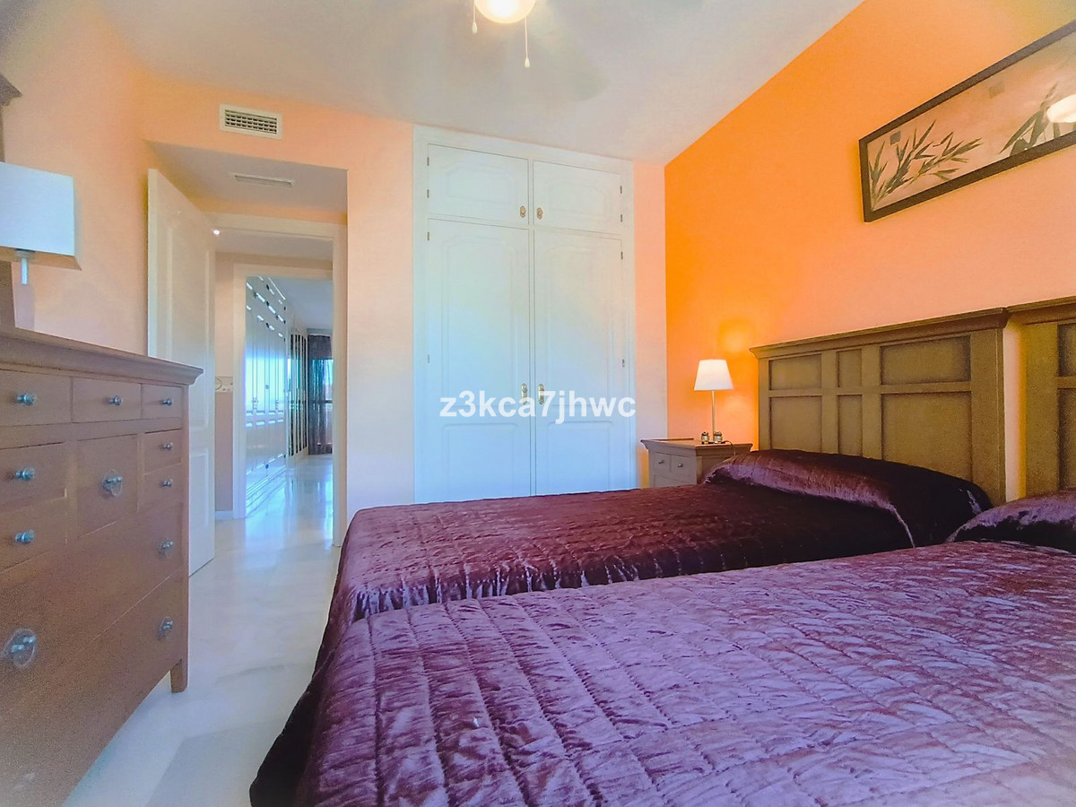 Appartement te koop in Estepona | 3 slaapkamers H5434012