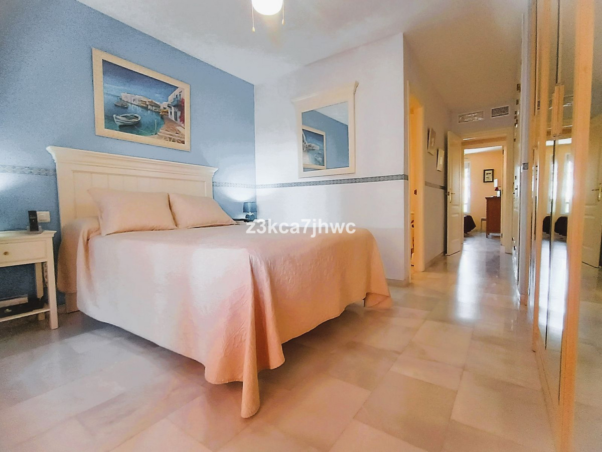 Appartement te koop in Estepona | 3 slaapkamers H5434012