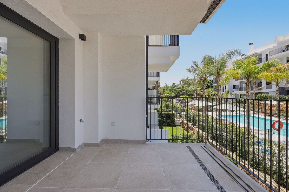 Appartement te koop in Estepona | 3 slaapkamers H5434882