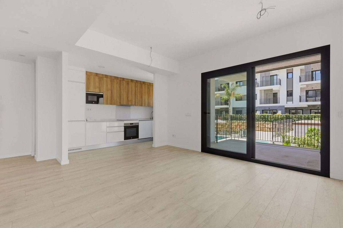 Appartement te koop in Estepona | 3 slaapkamers H5434882