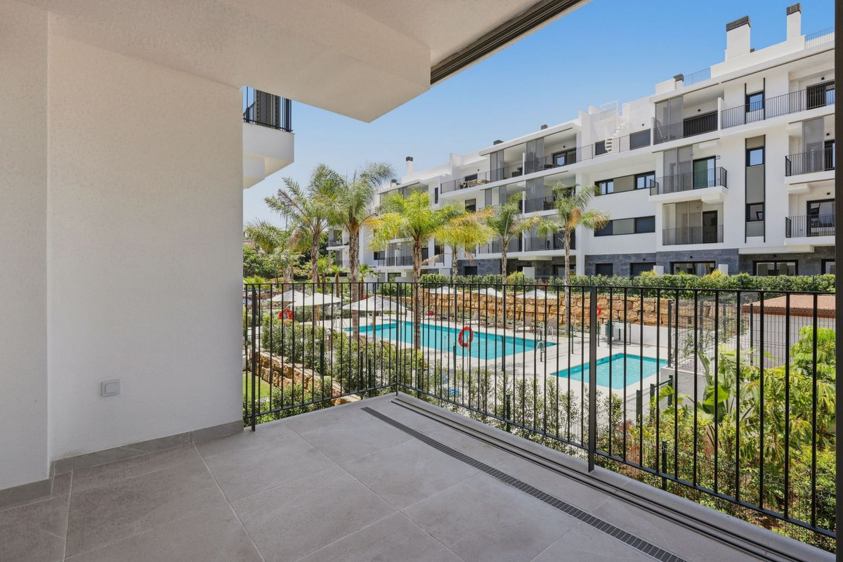 Appartement te koop in Estepona | 3 slaapkamers H5434882