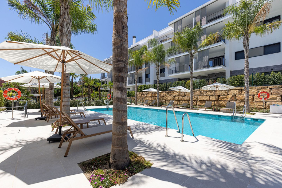 Appartement te koop in Estepona | 3 slaapkamers H5434882