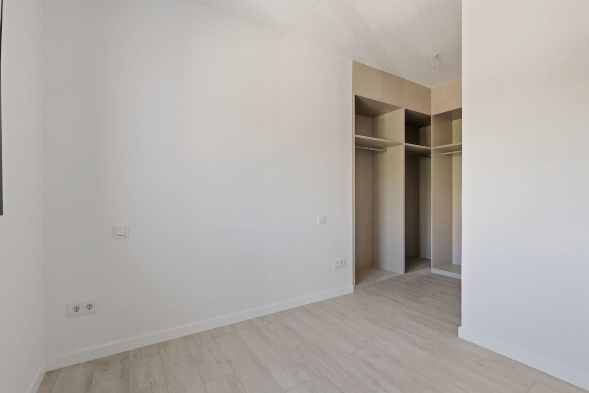 Appartement te koop in Estepona | 3 slaapkamers H5434882