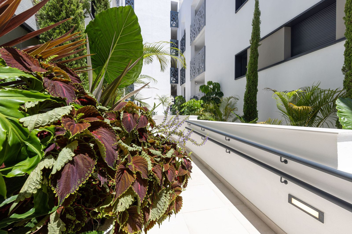 Appartement te koop in Estepona | 3 slaapkamers H5434882
