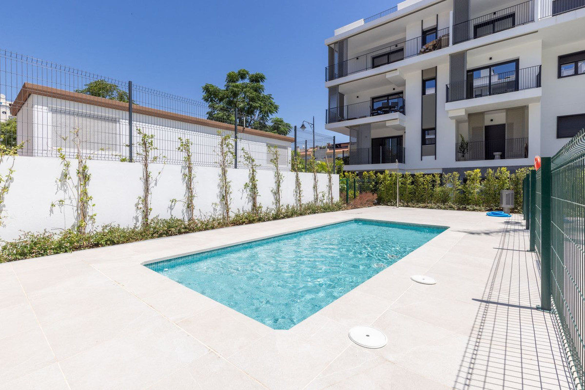 Appartement te koop in Estepona | 3 slaapkamers H5434882