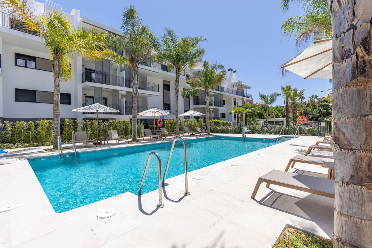 Appartement te koop in Estepona | 3 slaapkamers H5434882