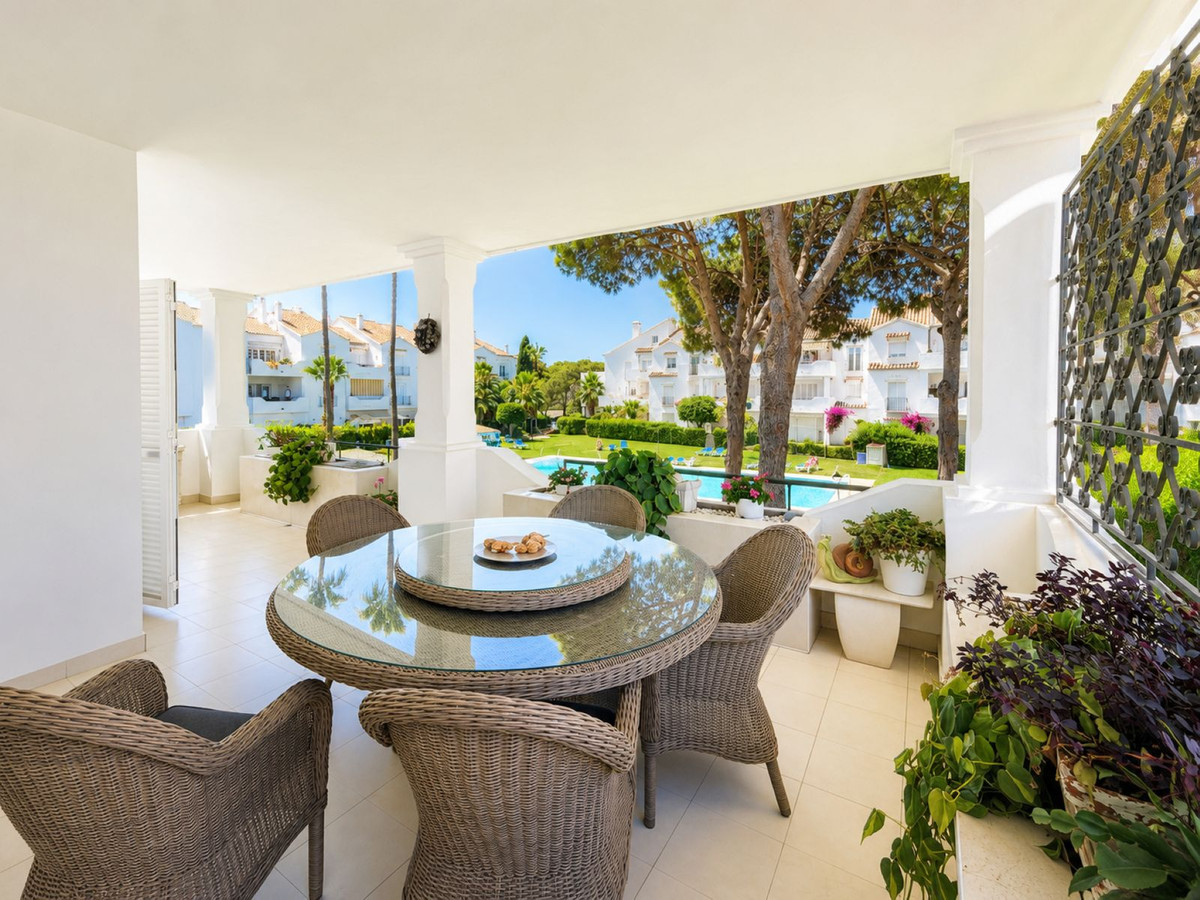 Appartement te koop in Estepona | 3 slaapkamers H5435722