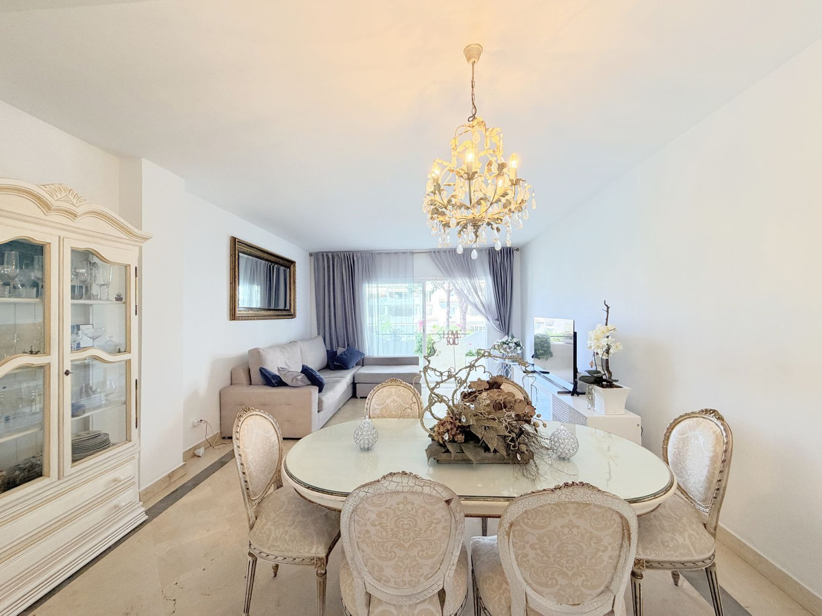 Appartement te koop in Estepona | 3 slaapkamers H5435722