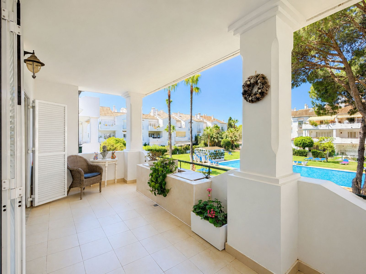 Appartement te koop in Estepona | 3 slaapkamers H5435722