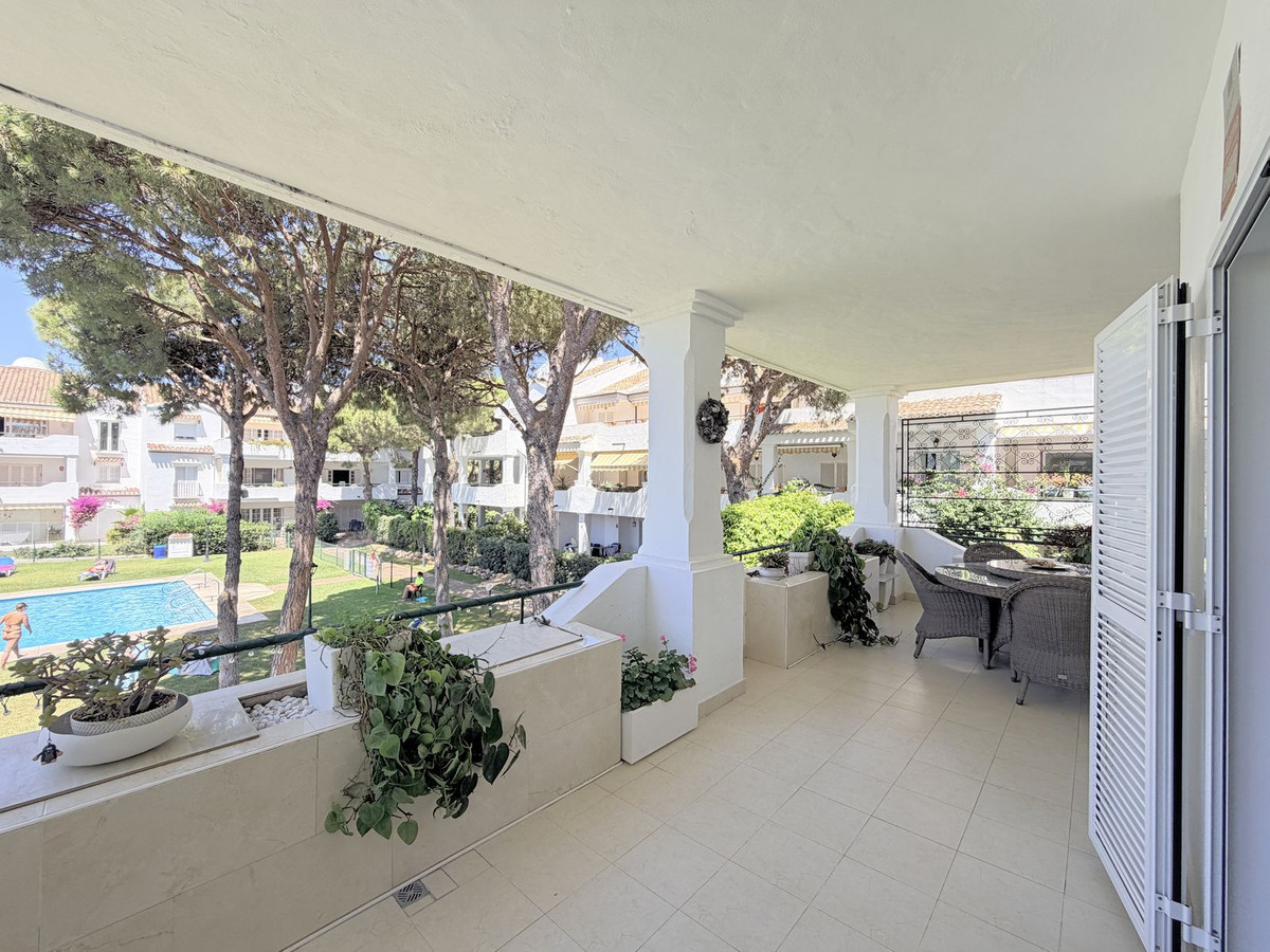 Appartement te koop in Estepona | 3 slaapkamers H5435722