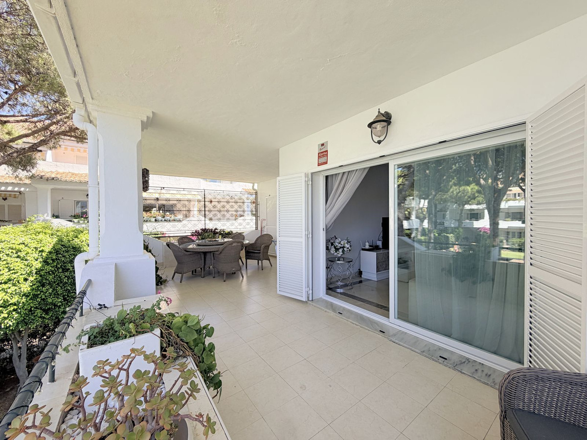 Appartement te koop in Estepona | 3 slaapkamers H5435722