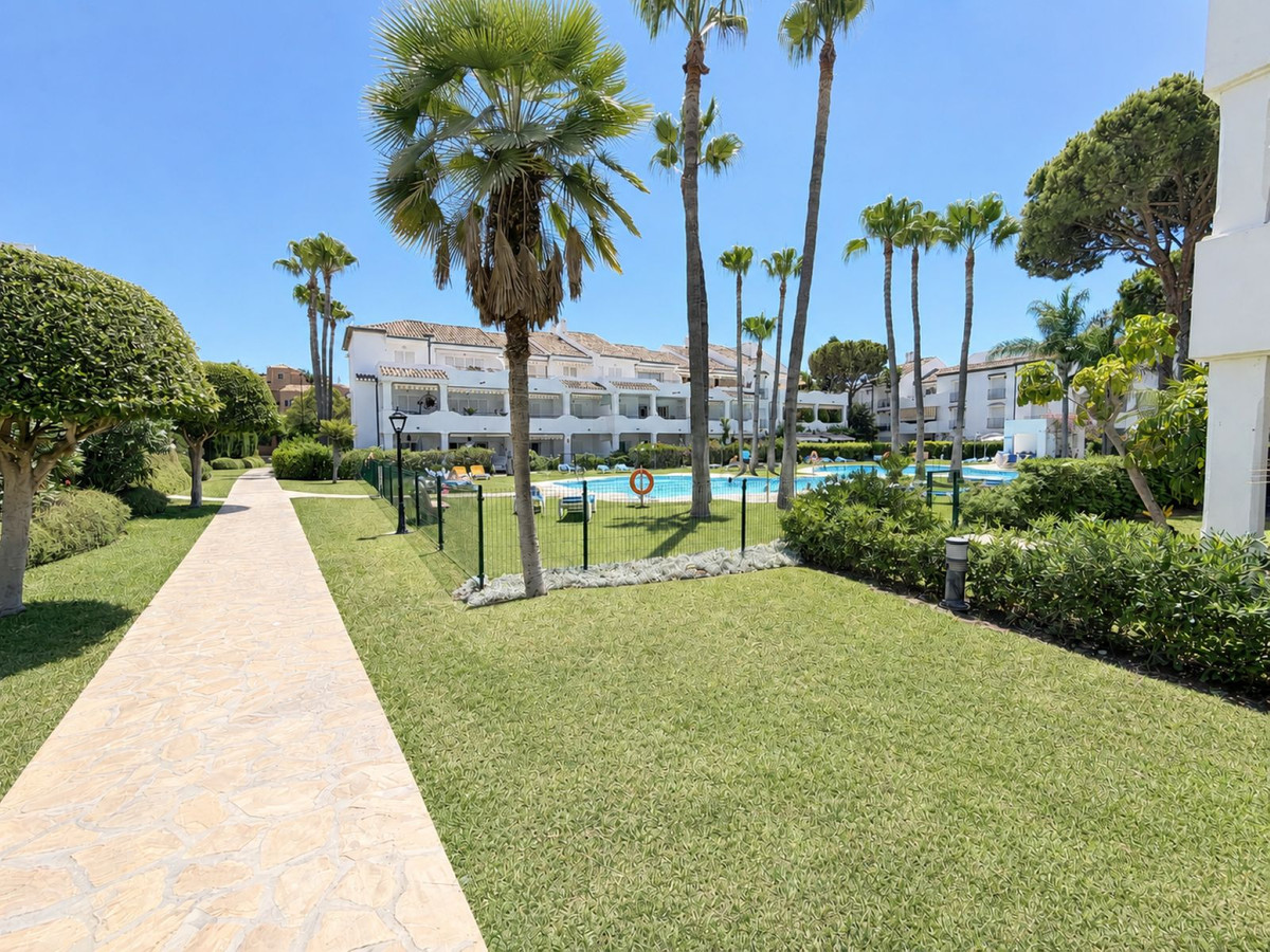 Appartement te koop in Estepona | 3 slaapkamers H5435722