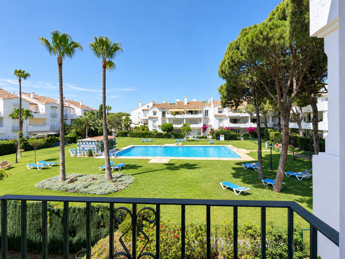 Appartement te koop in Estepona | 3 slaapkamers H5435722