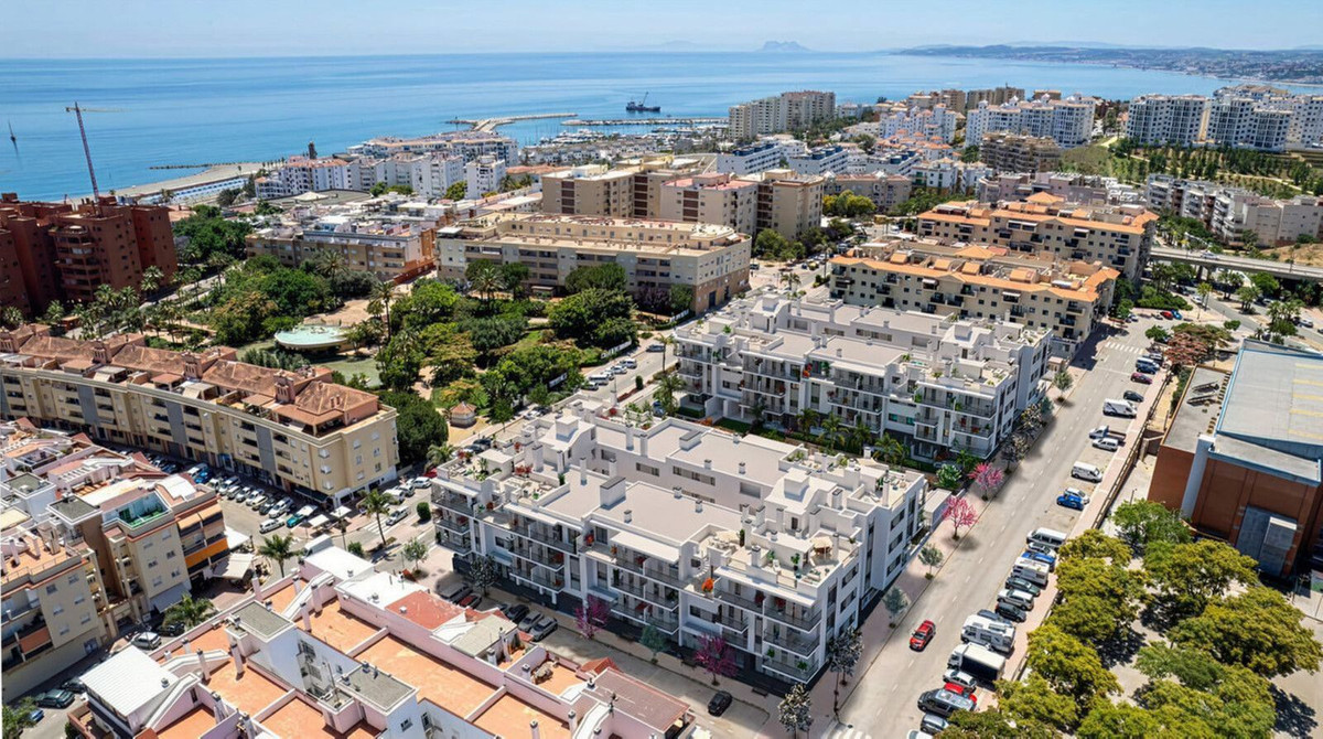 Appartement te koop in Estepona | 2 slaapkamers H5435896